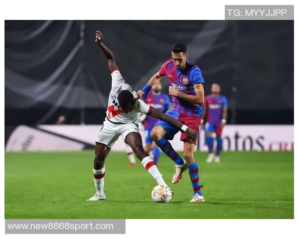 巴萨惨败塞维旧将直言高位防守如同自杀式战术引发争议